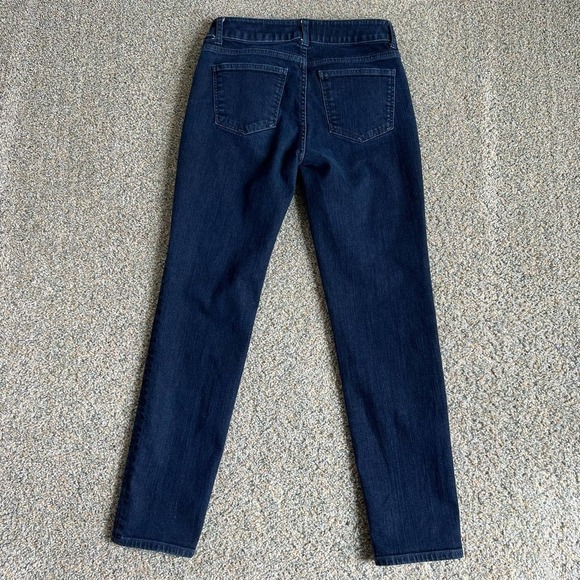 TALBOTS Signature Slim Ankle Jeans Low Rise Stretch Denim Women's 2/26 Dark Wash - Picture 3 of 6